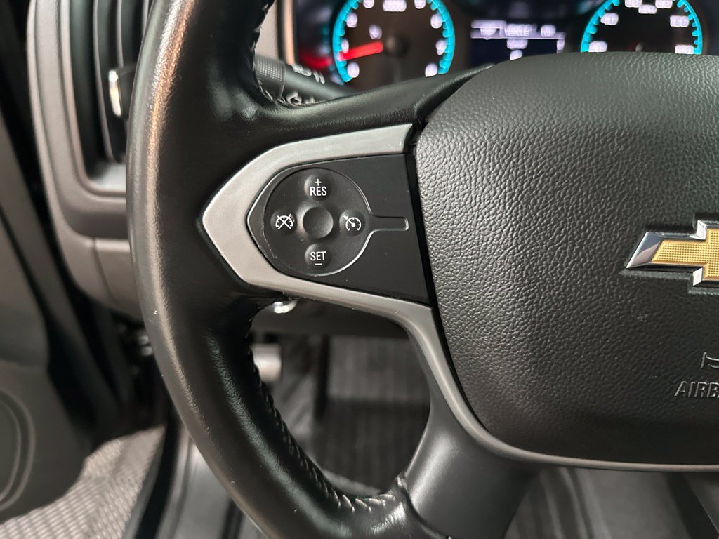 Used 2022 Chevrolet Colorado LT w/ LT Convenience Package AWD/4WD image 16