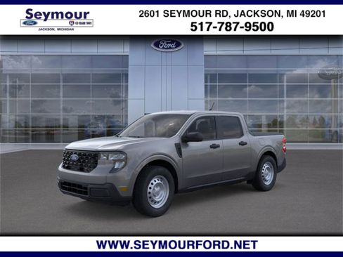 New 2025 Ford Maverick XL image 1