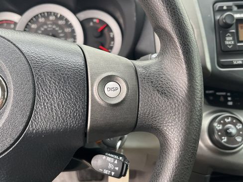 Used 2012 Toyota RAV4 FWD V6 w/ Value Pkg image 21
