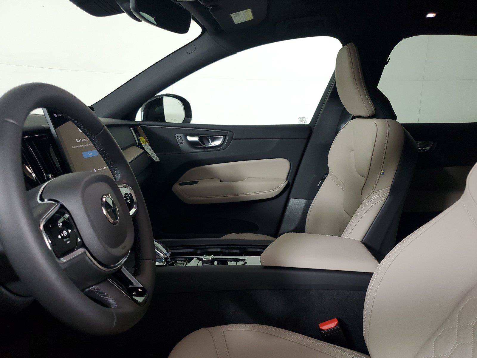 New 2027 Volvo XC60 B5 Core AWD/4WD image 22
