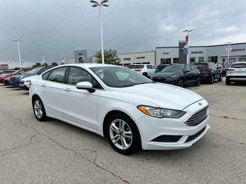 Used 2018 Ford Fusion SE image 15