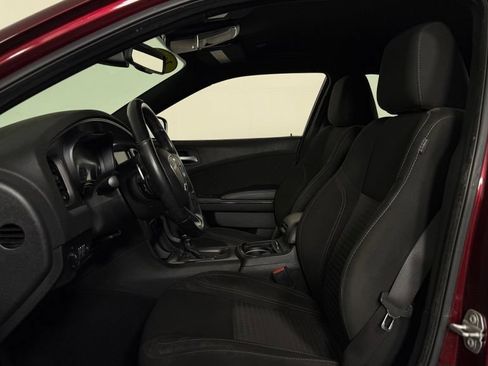 Used 2020 Dodge Charger SXT w/ Blacktop Package AWD/4WD image 13