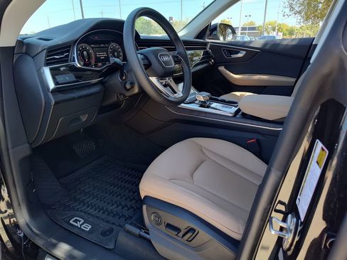 Certified 2025 Audi Q8 Premium w/ Convenience Package image 2
