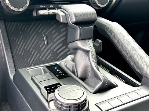 New 2026 Toyota 4Runner SR5 image 14