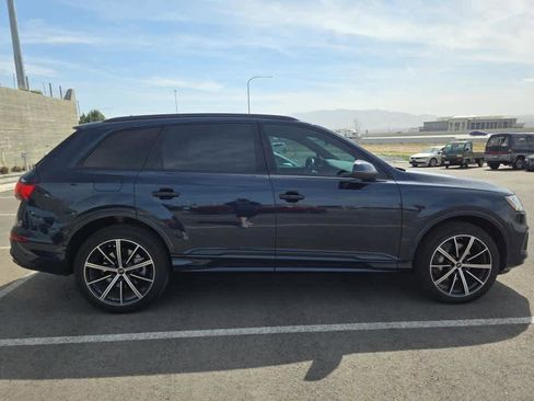 Used 2023 Audi Q7 3.0T Premium Plus w/ Premium Plus Package image 7