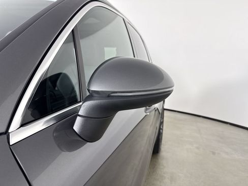 Certified 2023 Porsche Cayenne AWD/4WD image 12