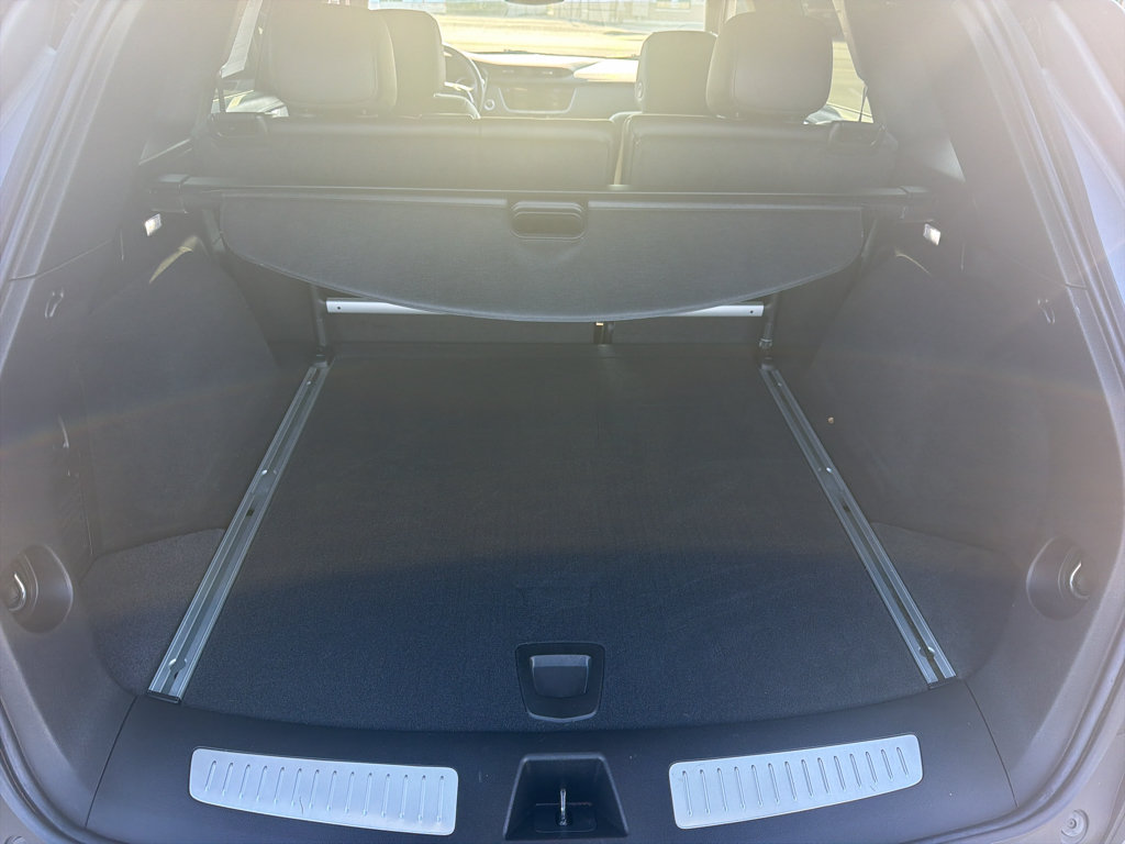 Used 2024 Cadillac XT5 Premium Luxury w/ LPO, Floor Liner Package AWD/4WD image 11