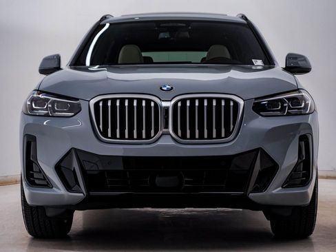 Used 2024 BMW X3 xDrive30i w/ Premium Package image 6