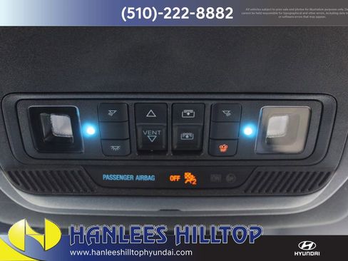 Used 2021 Ford Explorer Platinum w/ Equipment Group 601A image 35