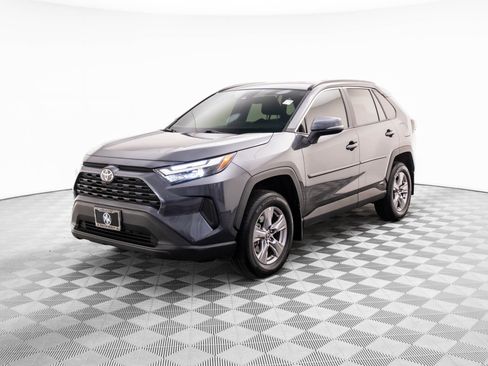 Used 2025 Toyota RAV4 LE image 3