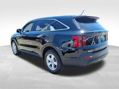 Used 2021 Kia Sorento LX FWD image 23