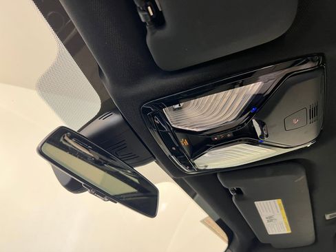 Certified 2021 BMW X5 sDrive40i w/ Premium Package image 18