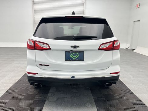 Certified 2018 Chevrolet Equinox LT image 10