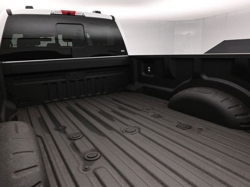 New 2026 Ford F350 XLT w/ XLT Premium Package AWD/4WD image 21