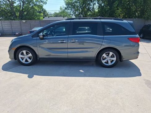 Used 2019 Honda Odyssey EX-L image 3