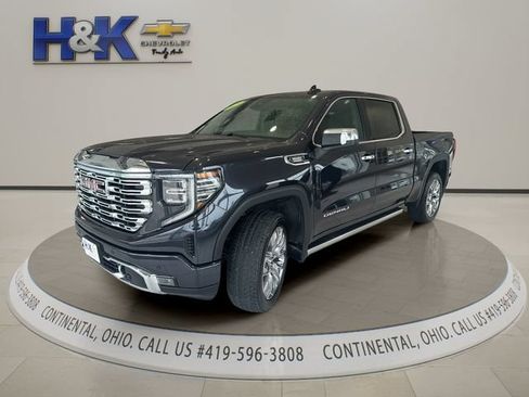 Used 2025 GMC Sierra 1500 Denali AWD/4WD image 3