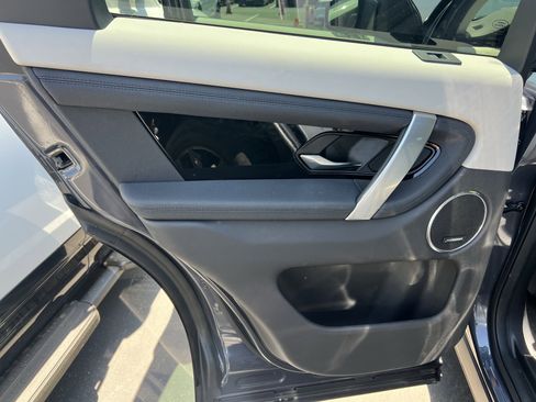 Certified 2025 Land Rover Discovery Sport S AWD/4WD image 30