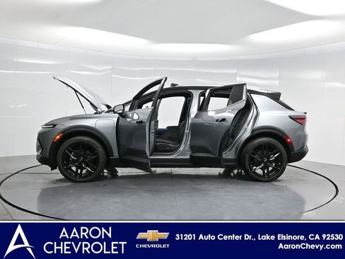 New 2026 Chevrolet Equinox EV LT image 52