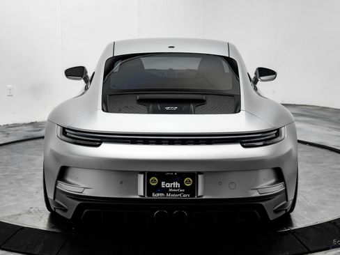 Used 2024 Porsche 911 GT3 image 12