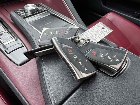 Used 2019 Lexus LC 500 image 29
