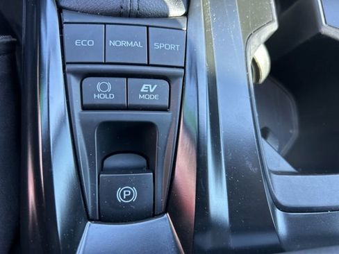 Certified 2025 Toyota Camry SE image 16