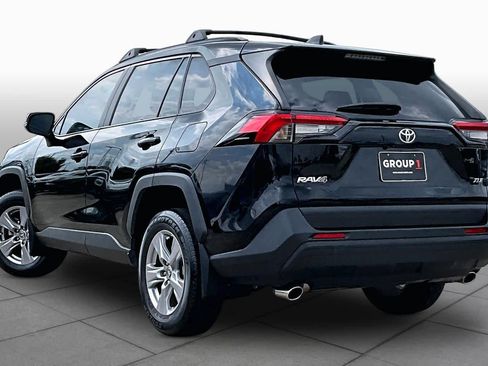 Used 2024 Toyota RAV4 XLE w/ Convenience Package FWD image 12