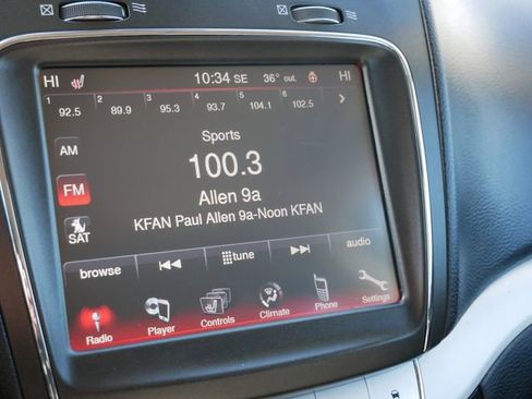 Used 2017 Dodge Journey GT image 19