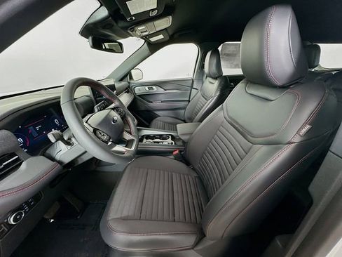 New 2026 Ford Explorer ST-Line w/ ST-Line Street Pack image 22