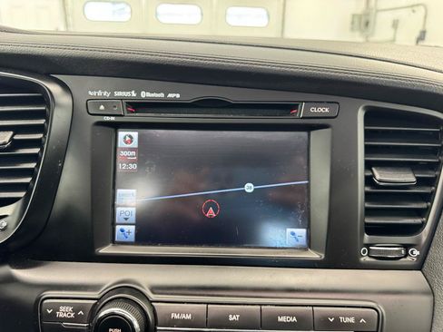 Used 2011 Kia Optima EX w/ Premium Pkg FWD image 33