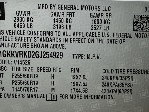 Used 2016 GMC Acadia SLT w/ Open Road Package image 29