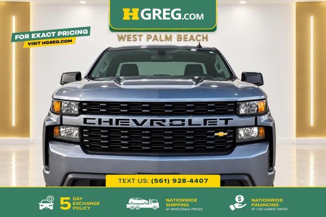 Used 2019 Chevrolet Silverado 1500 Custom w/ Custom Value Package AWD/4WD image 1