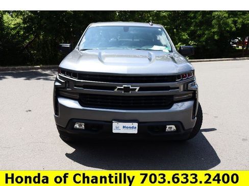 Used 2020 Chevrolet Silverado 1500 RST image 2