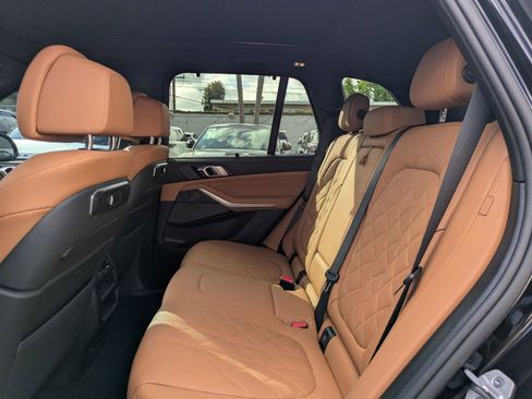 Used 2025 BMW X5 M60i w/ Executive Package AWD/4WD image 29
