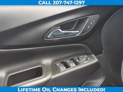 Used 2024 Chevrolet Equinox LT AWD/4WD image 11