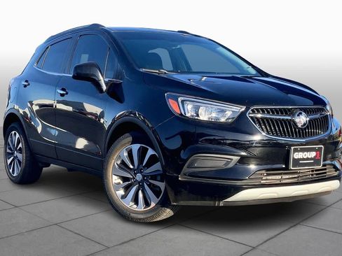 Used 2022 Buick Encore Preferred w/ Safety Package image 2