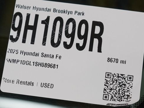 Used 2025 Hyundai Santa Fe SE image 31