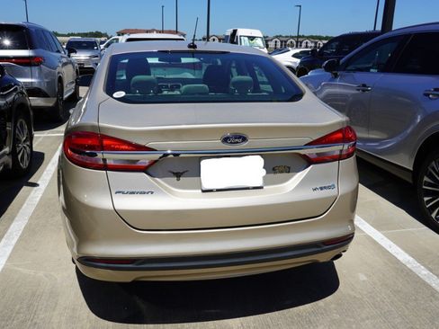 Used 2017 Ford Fusion S FWD image 6