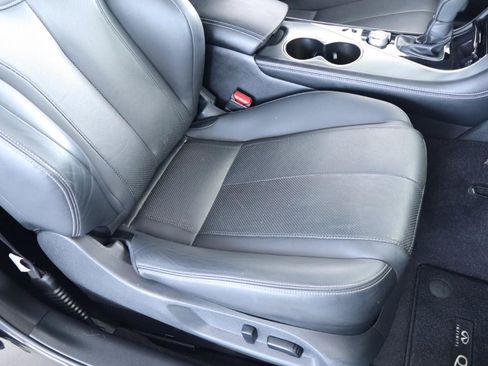 Used 2020 INFINITI Q60 3.0t Luxe w/ Essential Package RWD image 33