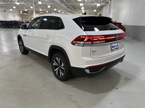 New 2026 Volkswagen Atlas Cross Sport SE AWD/4WD image 6