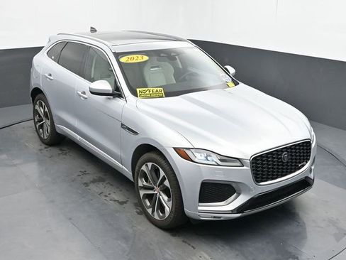 Used 2023 Jaguar F-PACE R-Dynamic S AWD/4WD image 38