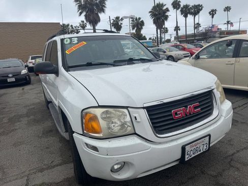 Used 2003 GMC Envoy XL SLT image 1