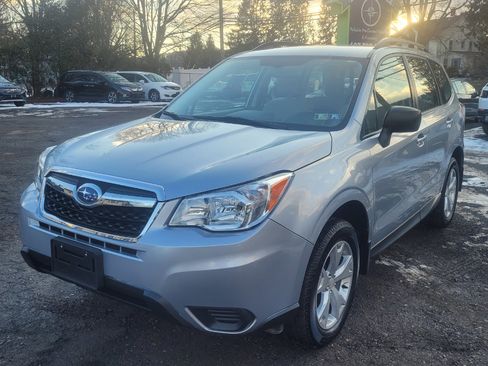 Used 2016 Subaru Forester 2.5i w/ Alloy Wheel Package image 4