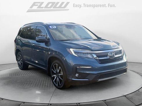 Used 2021 Honda Pilot Touring image 1