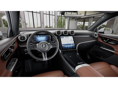 New 2026 Mercedes-Benz GLC 300 4MATIC image 3