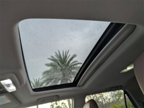 Used 2023 Toyota 4Runner Limited image 22