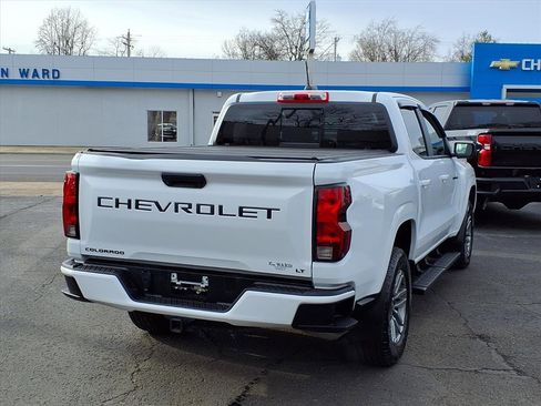 Used 2023 Chevrolet Colorado LT w/ LT Convenience Package image 4