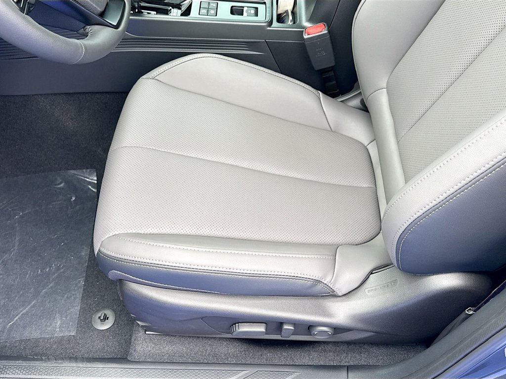 New 2026 Subaru Outback Limited AWD/4WD image 24