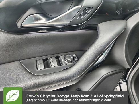 Used 2022 Chevrolet Blazer Premier image 21