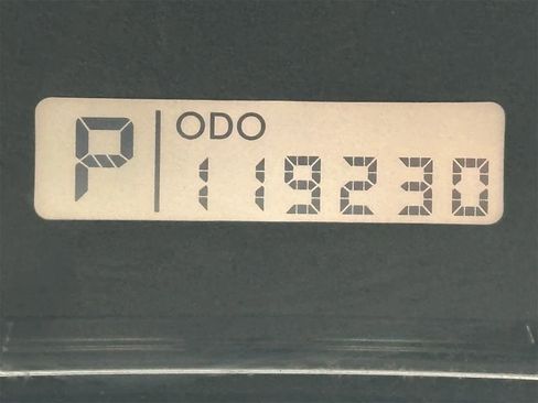 Used 2011 Subaru Forester 2.5X Premium w/ All-Weather Pkg image 24