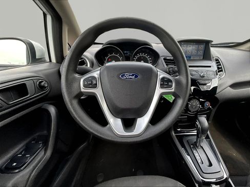 Used 2019 Ford Fiesta SE w/ Equipment Group 201A FWD image 8